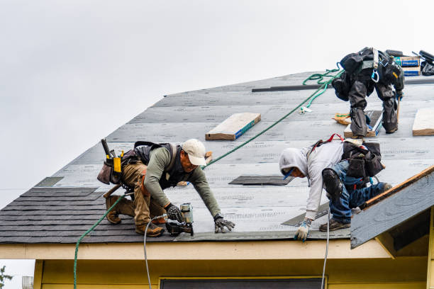 Professional Gutter Installation technician working in Fair Oaks, CA